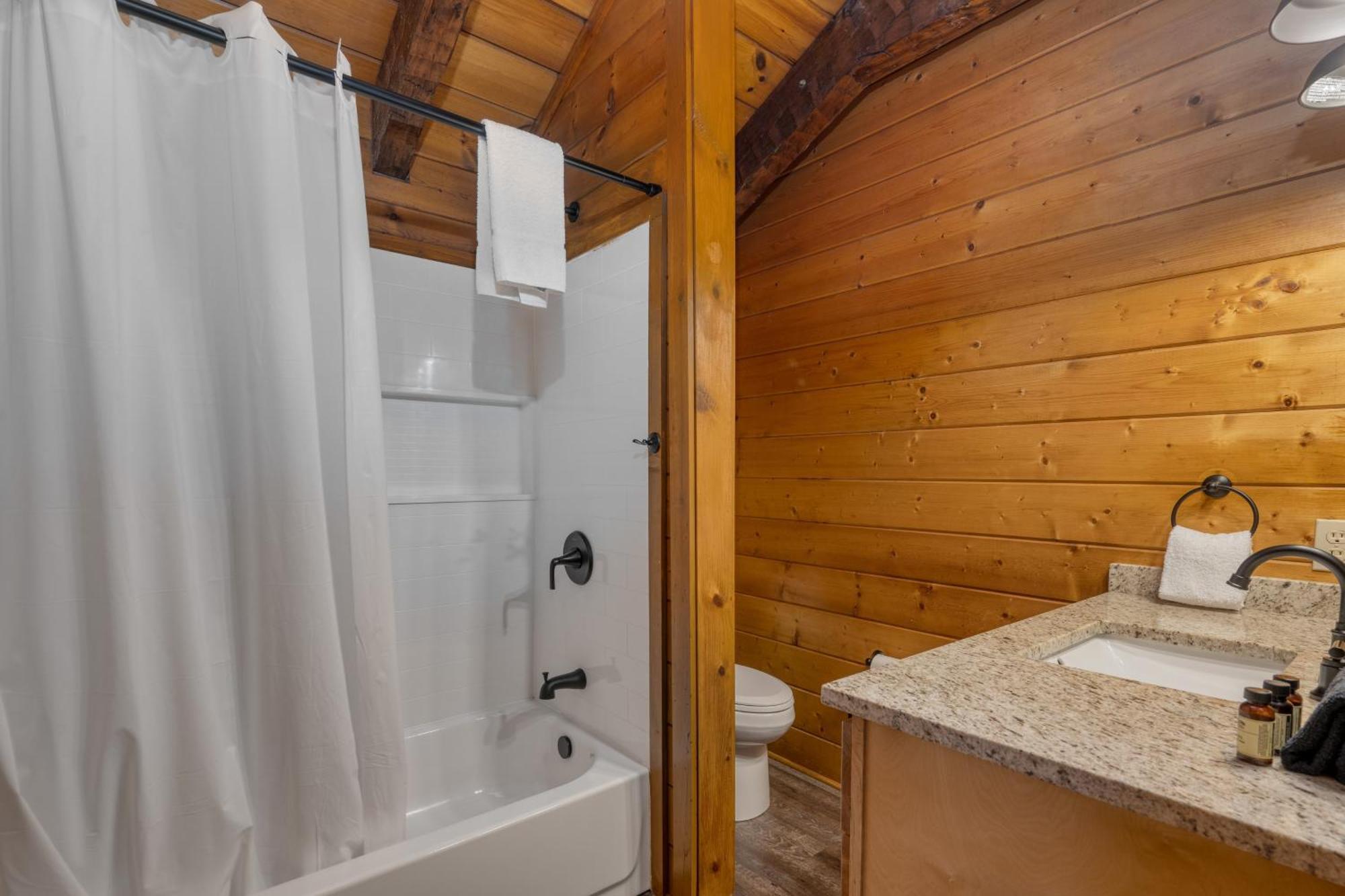 Dudley I By Avantstay Cosy Cabin W Hot Tub Incredible Views Pigeon Forge Exterior photo