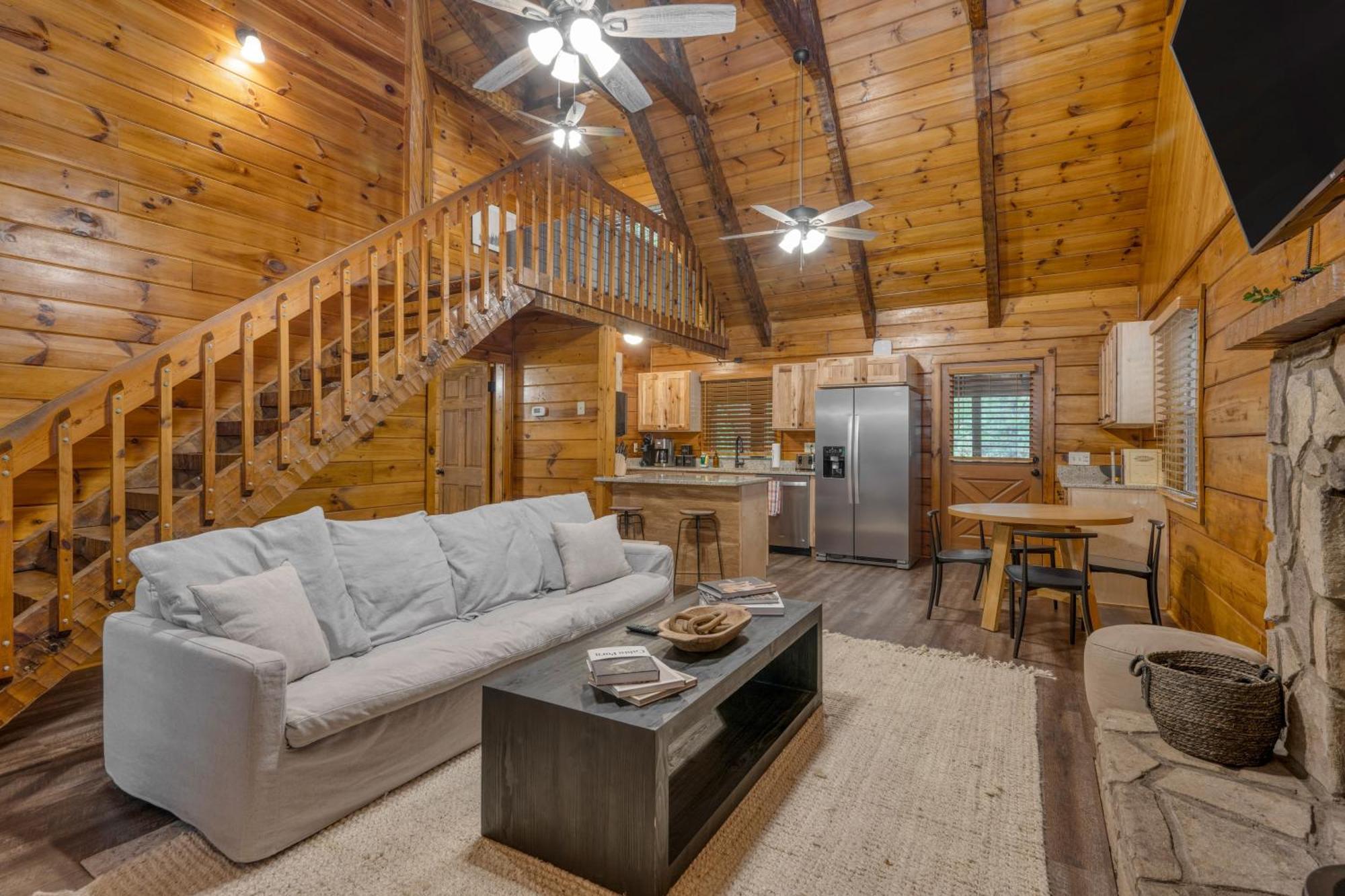 Dudley I By Avantstay Cosy Cabin W Hot Tub Incredible Views Pigeon Forge Exterior photo